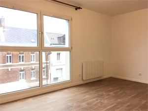 appartement à la location -   80000  AMIENS, surface 44 m2 location appartement - APR749449